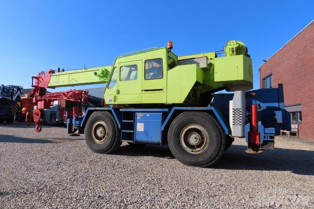 Tadano TR 250 E RT-nosturit