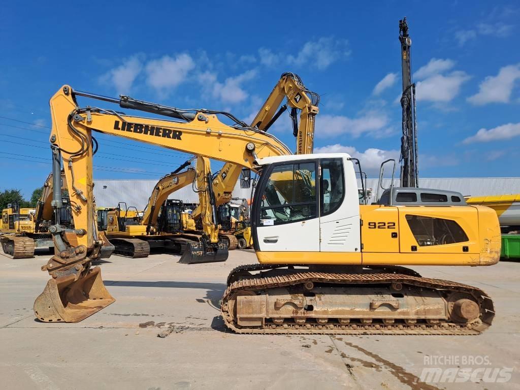 Liebherr R922LC Telakaivukoneet