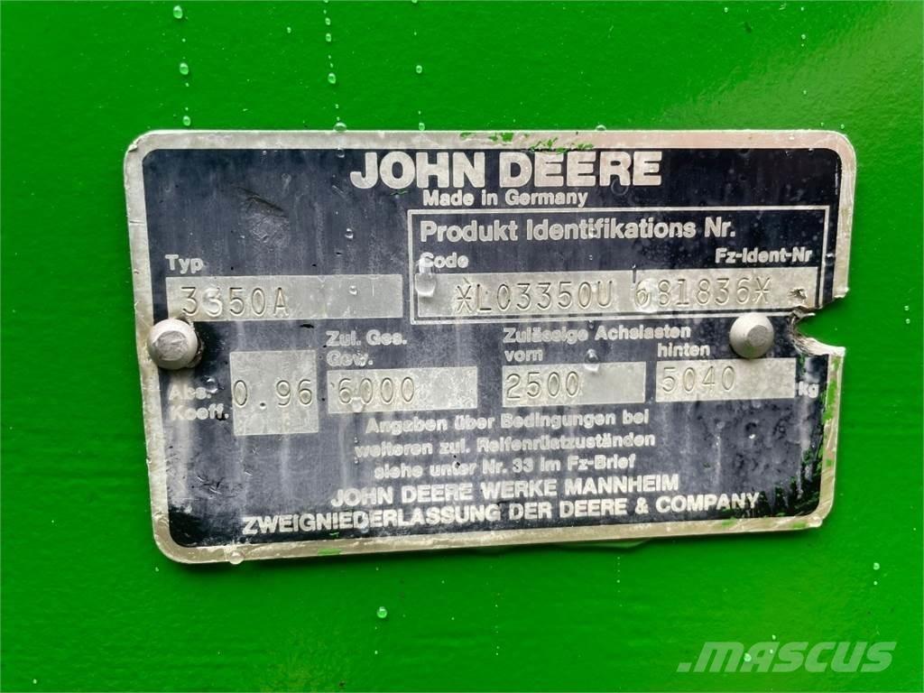 John Deere 3350 Traktorit