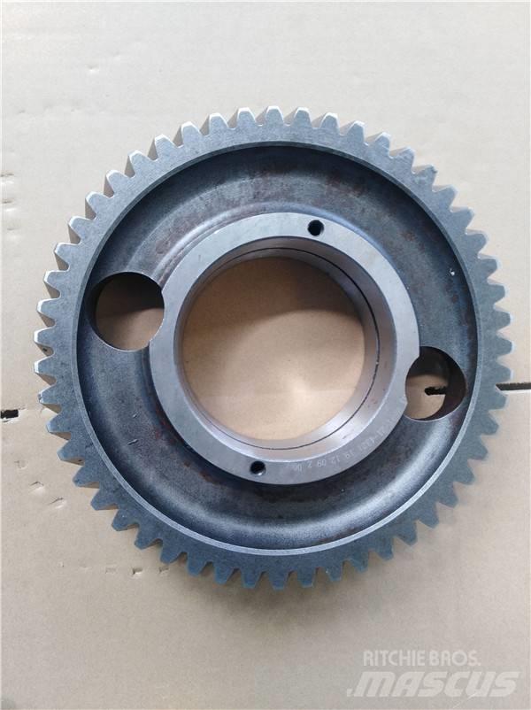 Komatsu D85 gear Vaihteisto