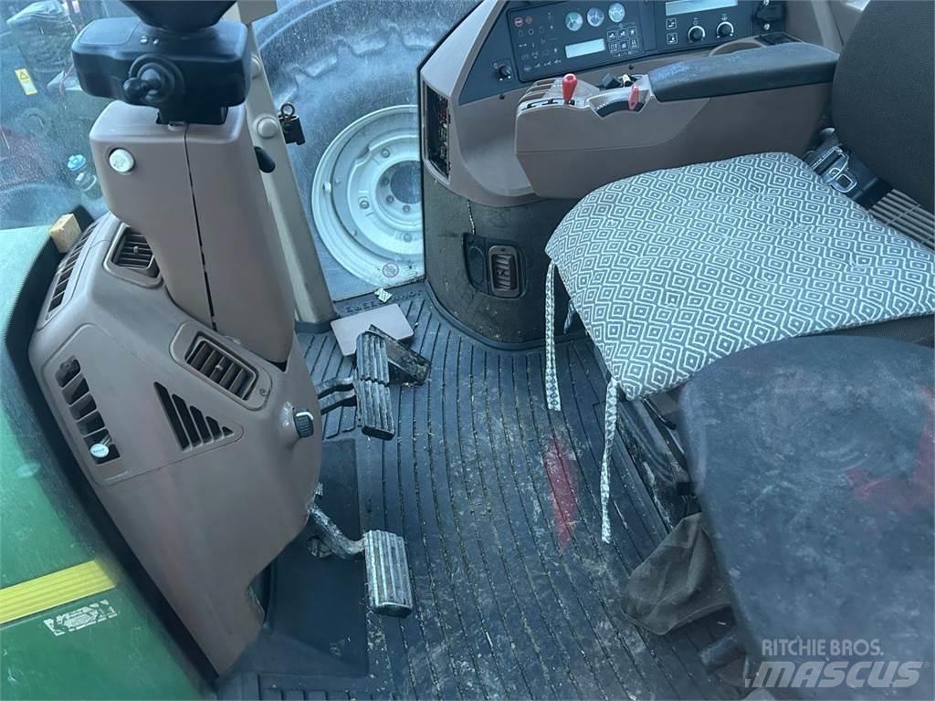 John Deere 8100 Traktorit