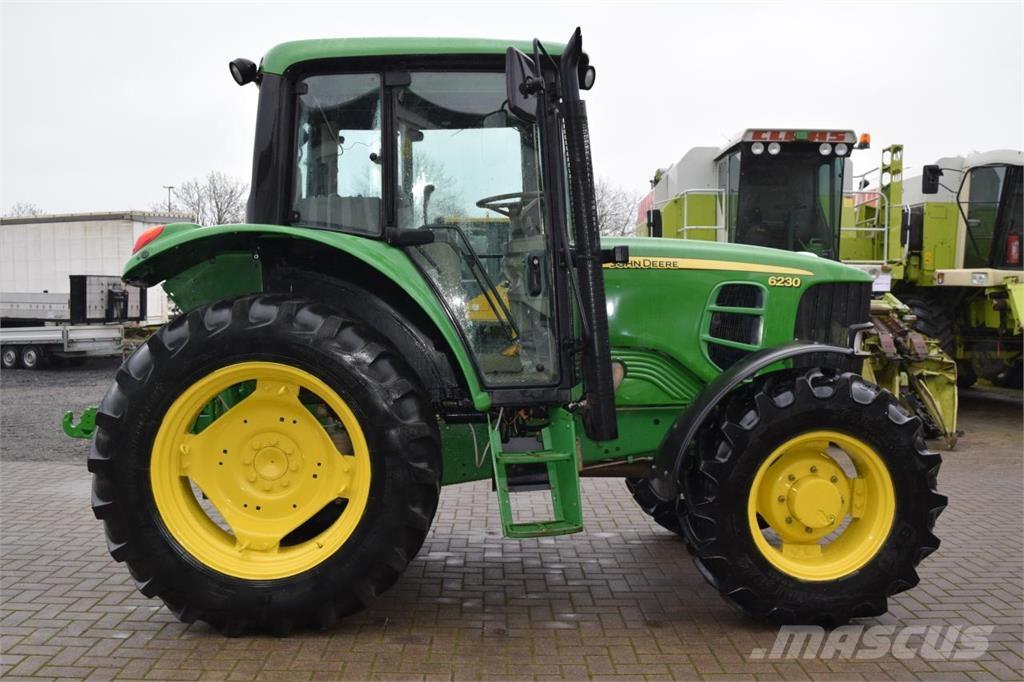 John Deere 6230 Traktorit