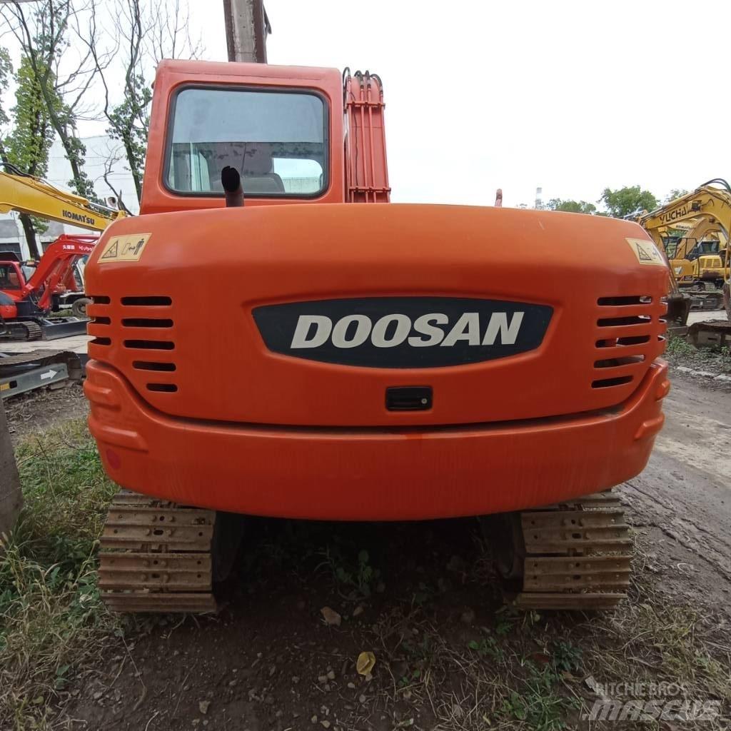 Doosan DH 80 Minikaivukoneet < 7t