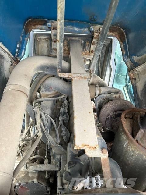 Ford 6635 DT Traktorit