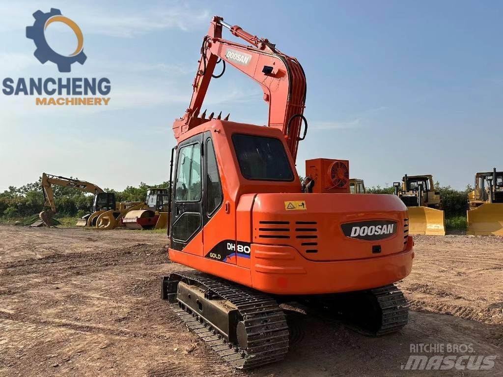 Doosan DH 80 Midikaivukoneet 7t - 12t
