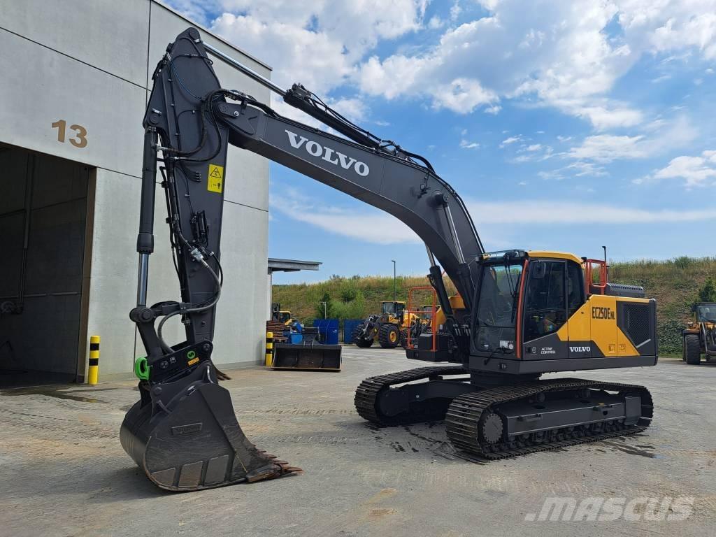 Volvo EC250ENL Telakaivukoneet