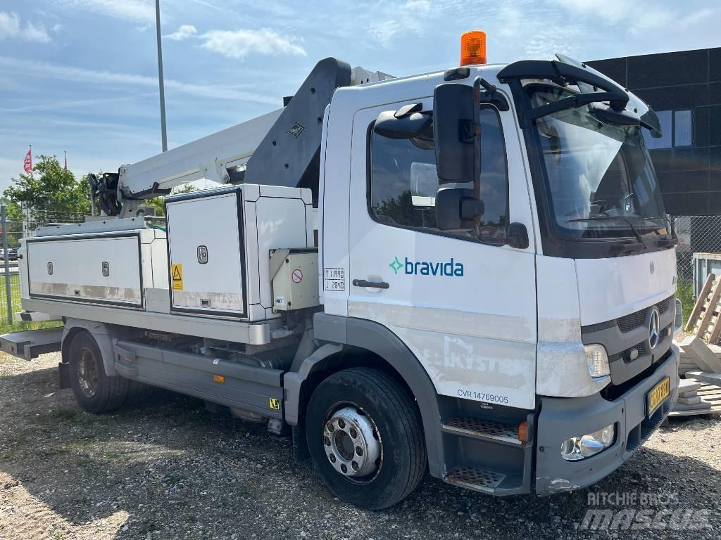 VERSALIFT VT-54-LF Nostolava-autot