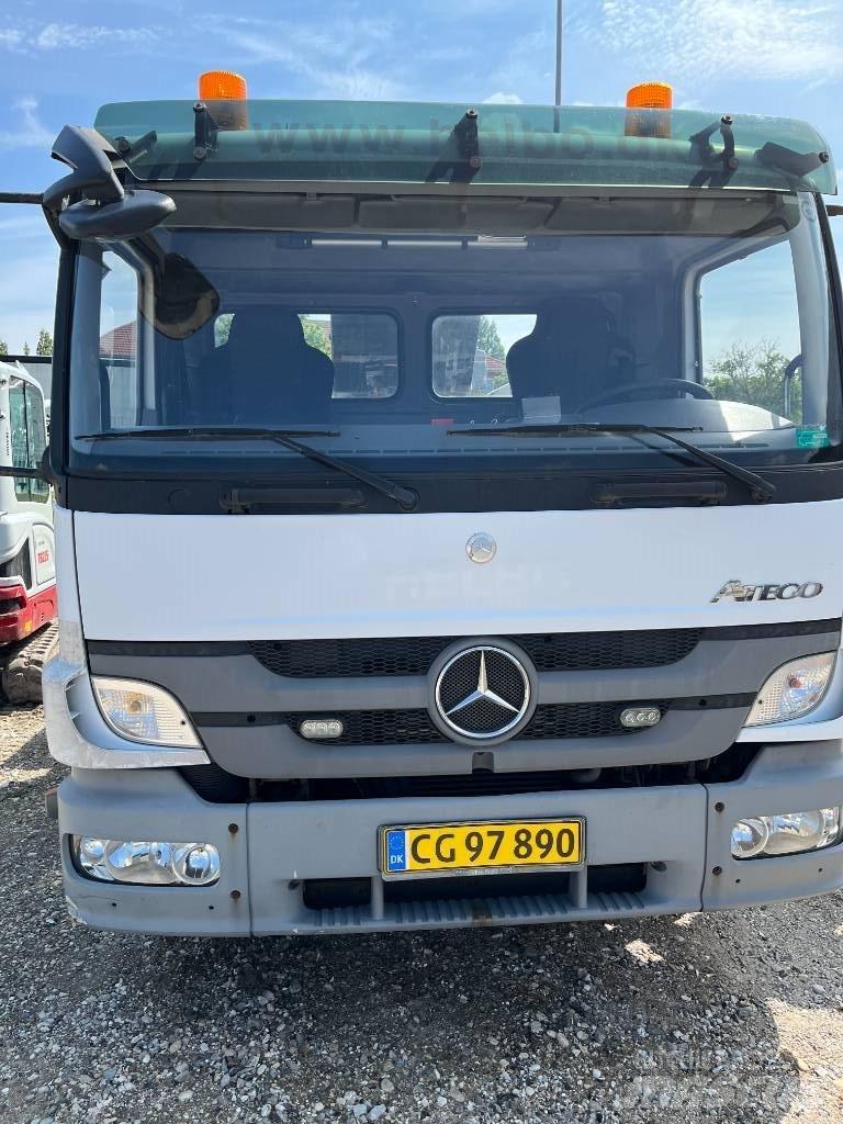 VERSALIFT VT-54-LF Nostolava-autot