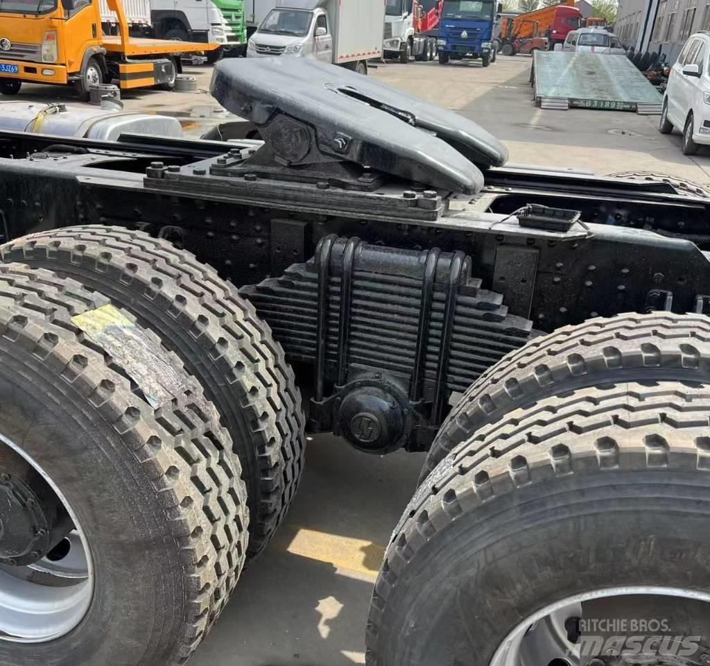 Shacman F 3000 Vetopöytäautot