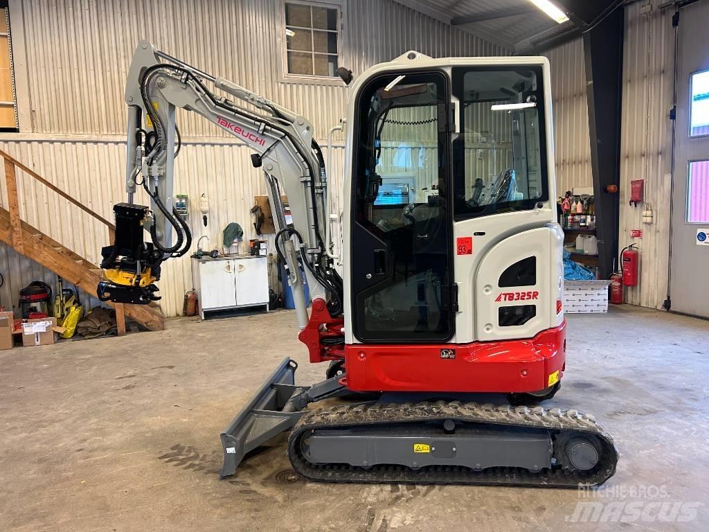 Takeuchi TB325 Minikaivukoneet < 7t