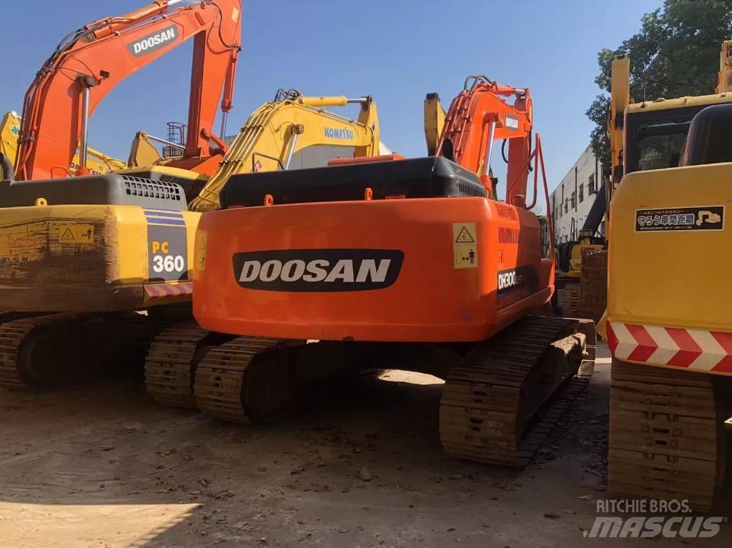 Doosan 225 LC Telakaivukoneet