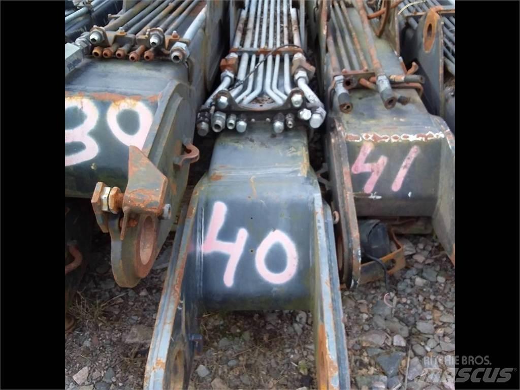 Ponsse C33 Harvesterinosturit