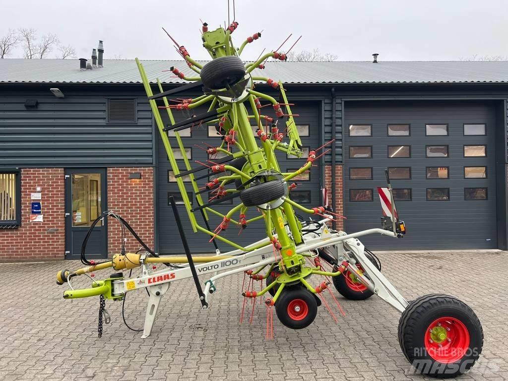 CLAAS Volto 1100 T Pöyhimet ja haravat