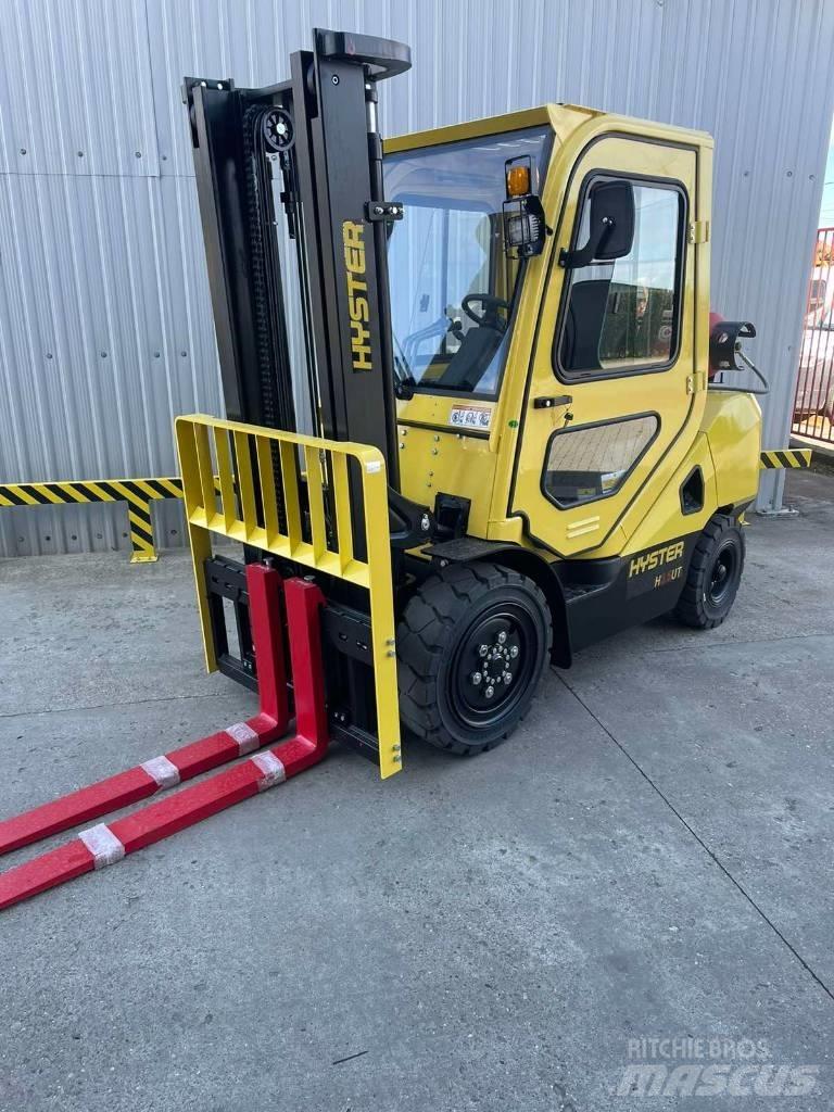 Hyster H3.5UT Nestekaasutrukit
