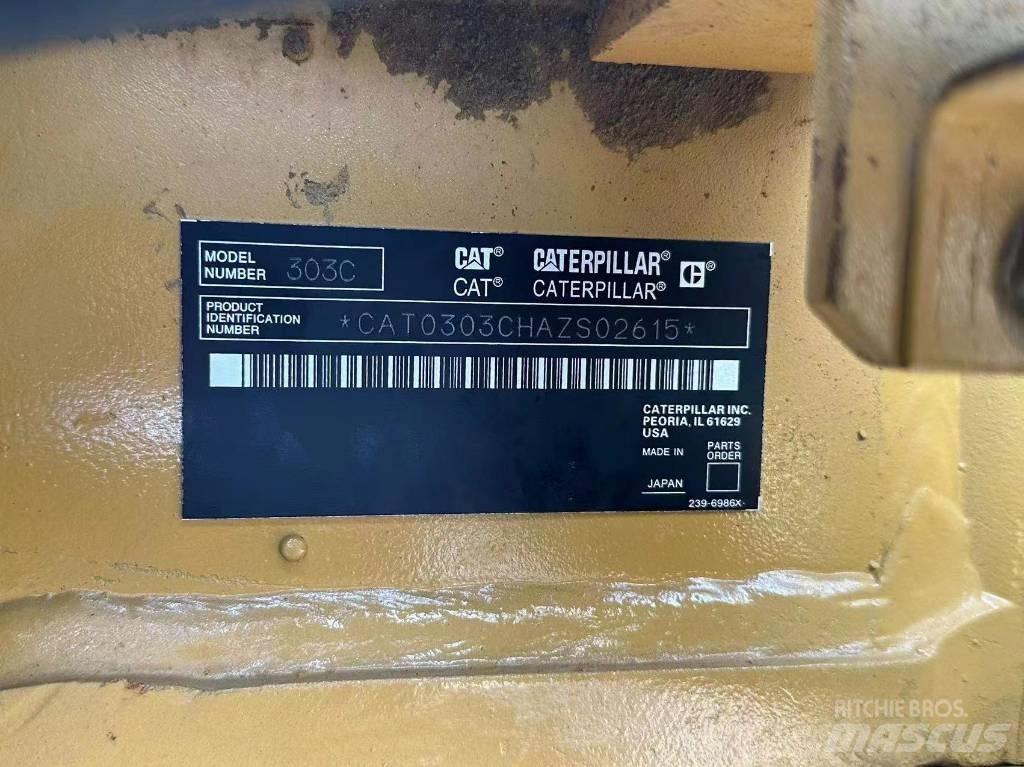 CAT 303 Telakaivukoneet