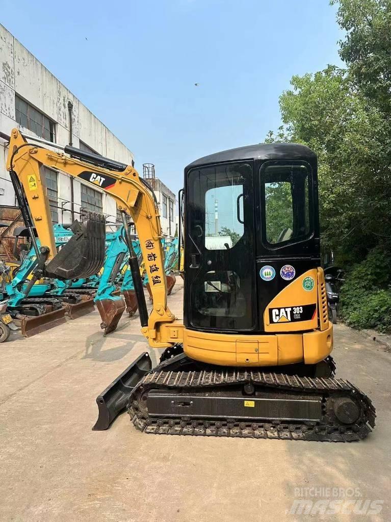 CAT 303 Telakaivukoneet