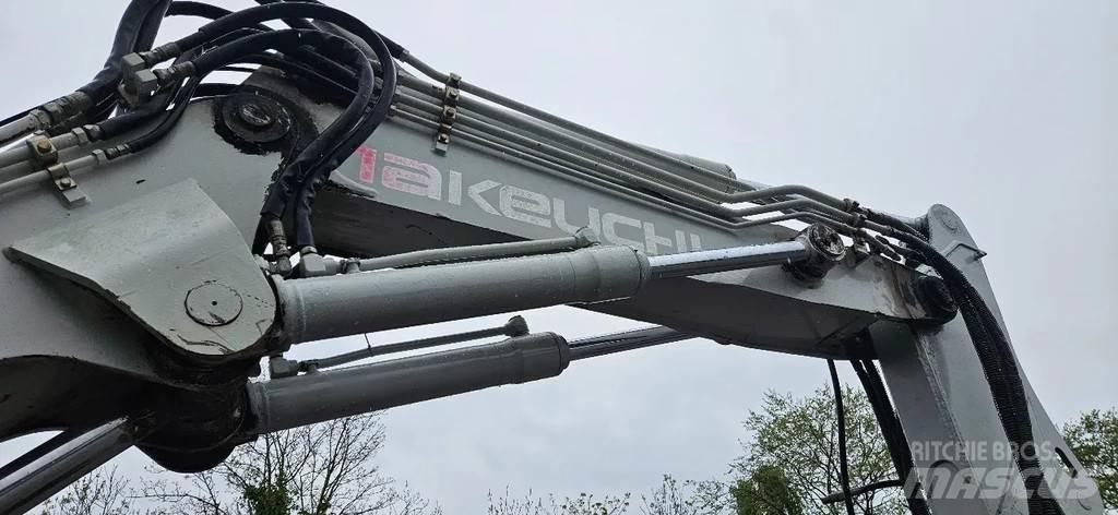 Takeuchi TB 175W Midikaivukoneet 7t - 12t