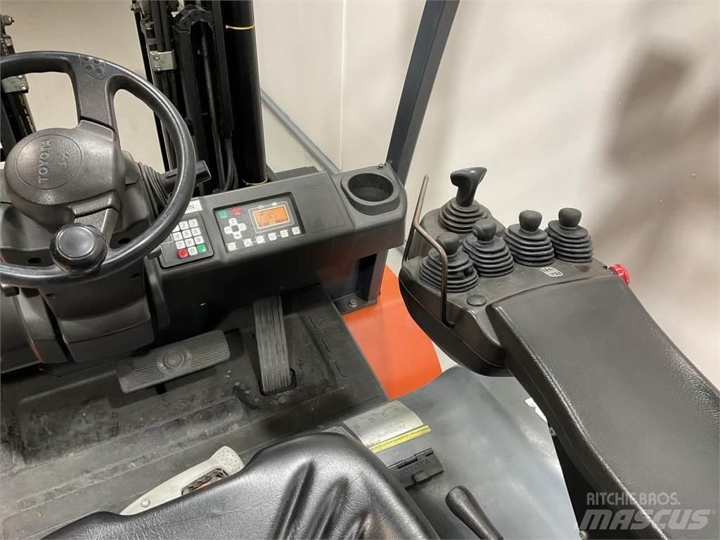 Toyota 8FBMT45 Sähkötrukit