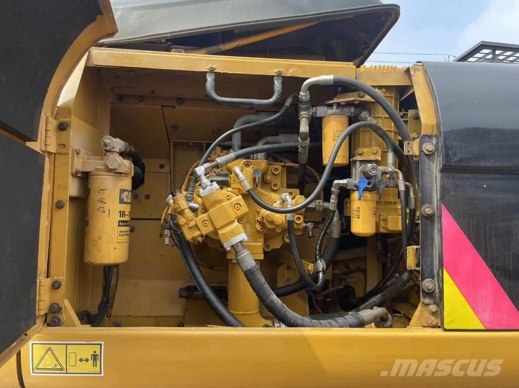 CAT 336 d Pitkävartiset kaivinkoneet