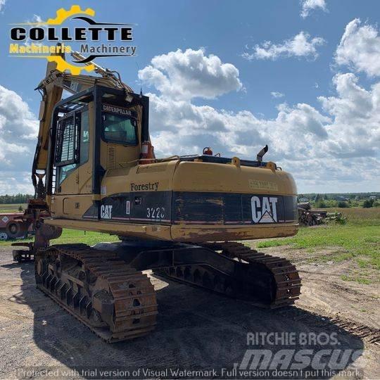 CAT 322C Harvesterit