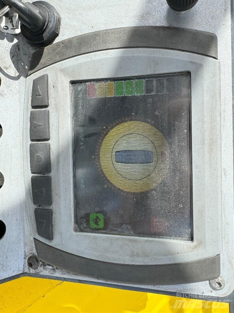 Combilift CBE3000 Nelitietrukit