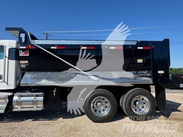 Kenworth T800 Sora- ja kippiautot