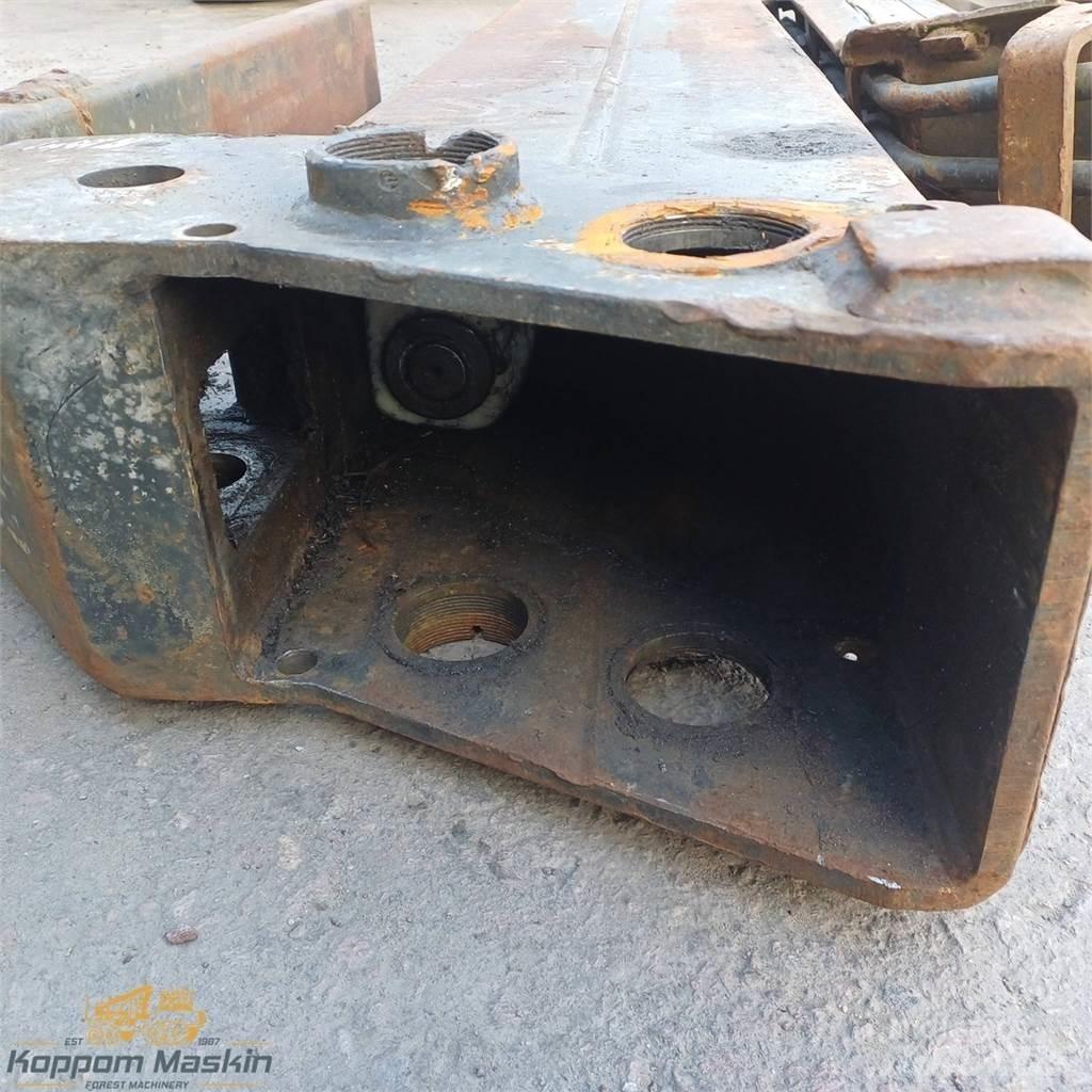 Loglift 111 Kuormatraktorinosturit
