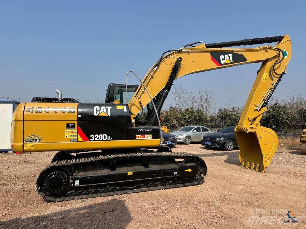 CAT 320D2L Telakaivukoneet