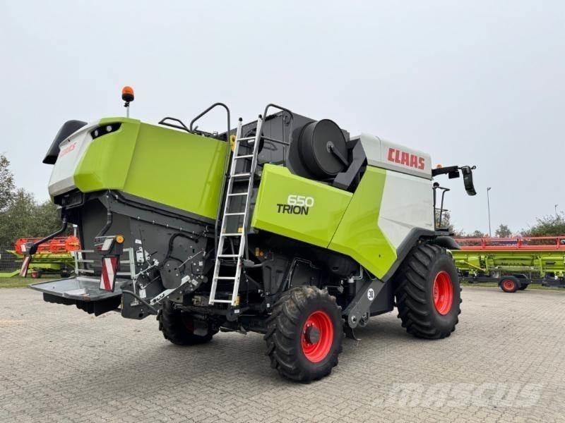 CLAAS TRION 650 Leikkuupuimurit