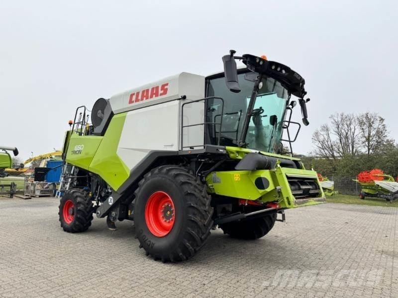 CLAAS TRION 650 Leikkuupuimurit