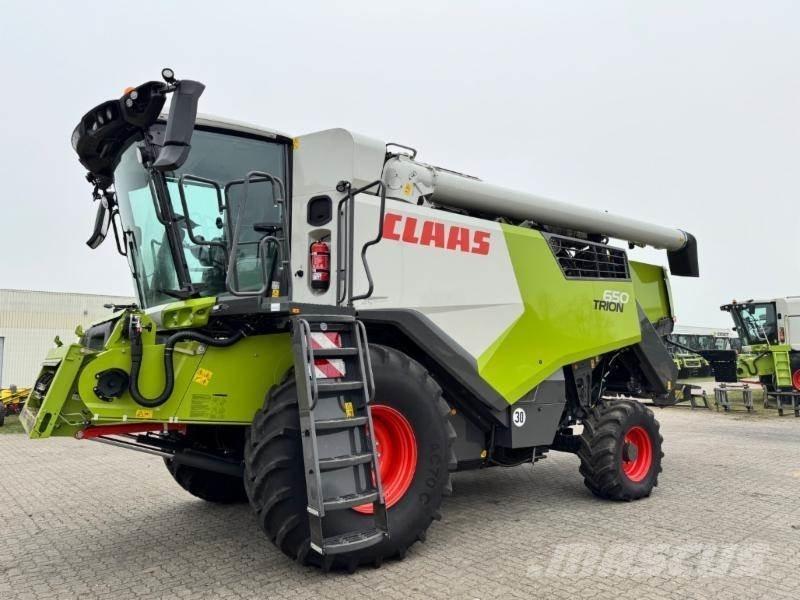 CLAAS TRION 650 Leikkuupuimurit