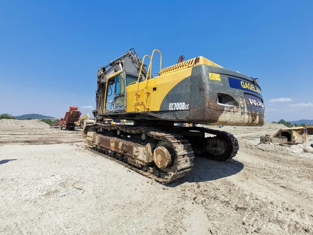 Volvo 700 B Telakaivukoneet
