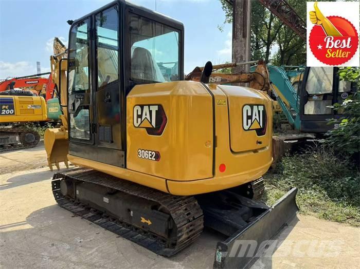 CAT 306 Minikaivukoneet < 7t