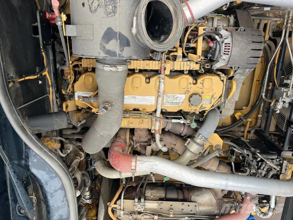 CAT 725 C Dumpperit
