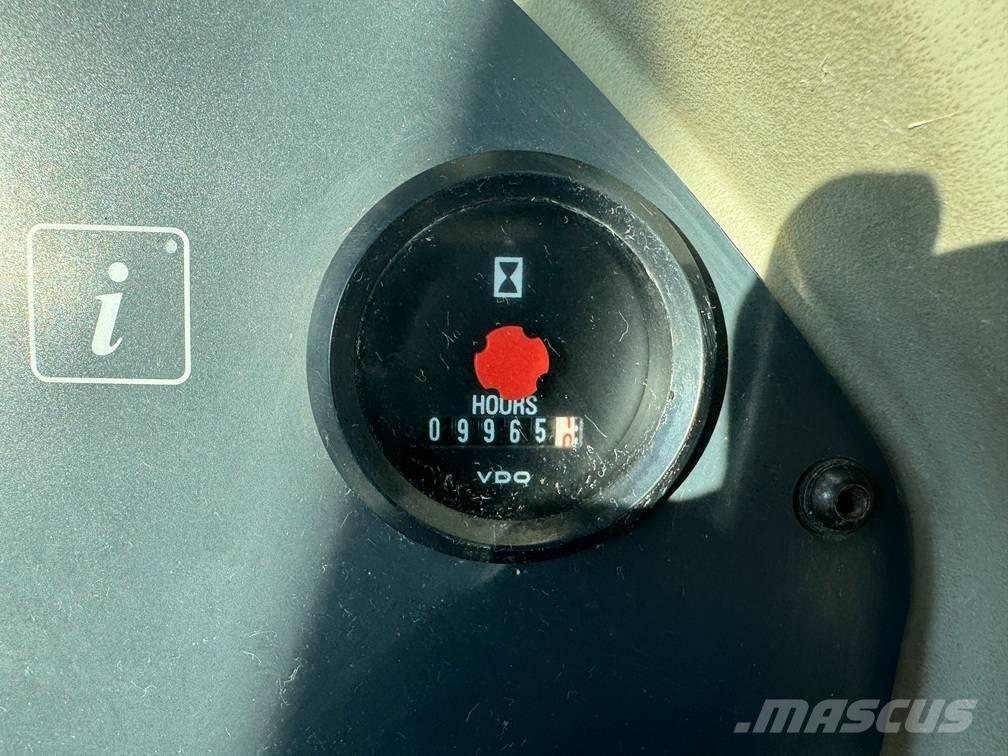 Liebherr PR 734 LGP Telaketjupuskutraktorit