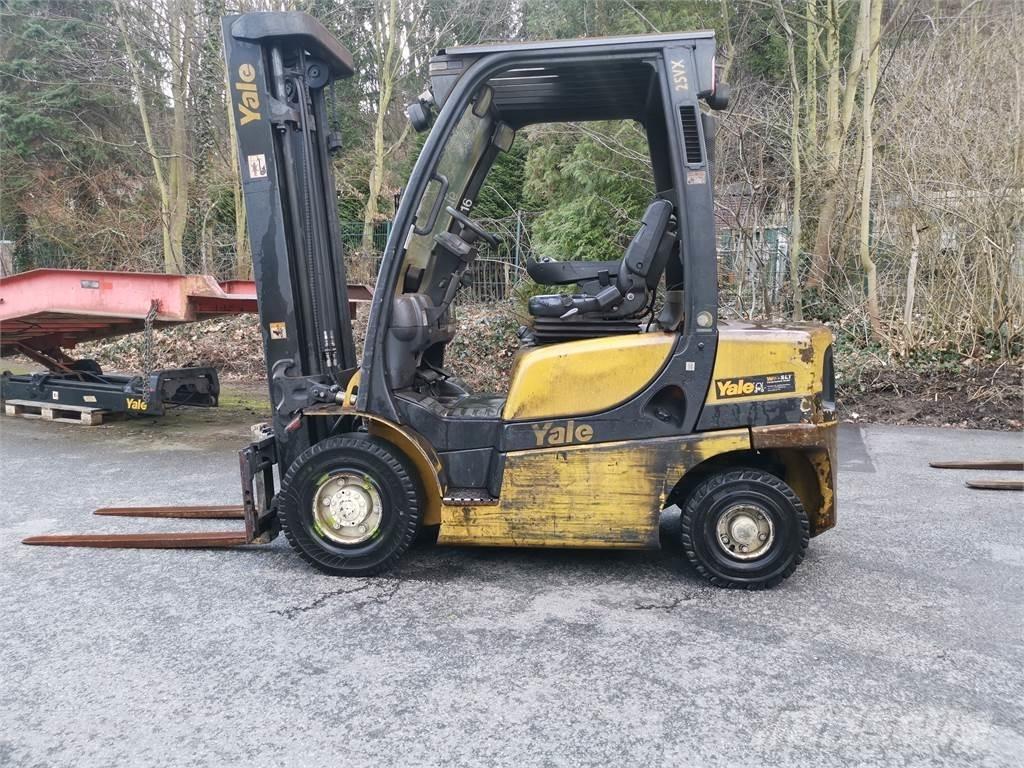 Yale GDP25VX-V Dieseltrukit