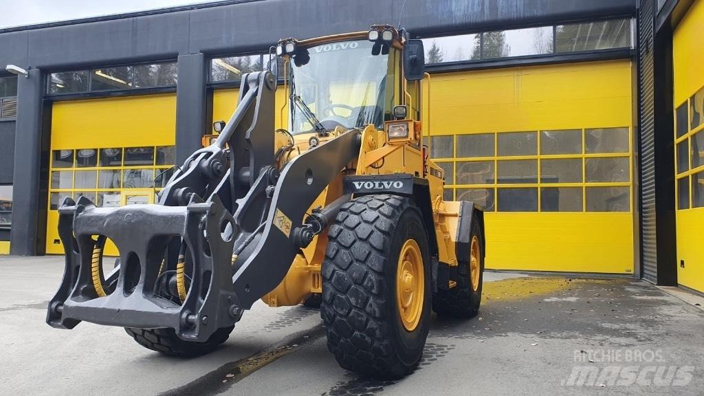 Volvo L 90 D Pyöräkuormaajat