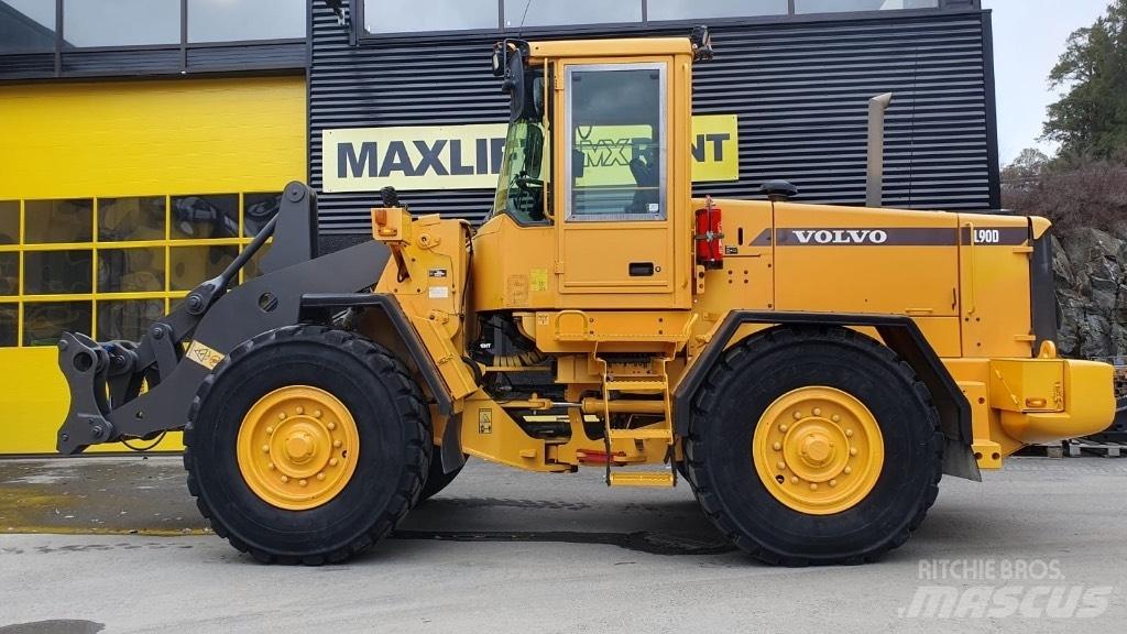 Volvo L 90 D Pyöräkuormaajat