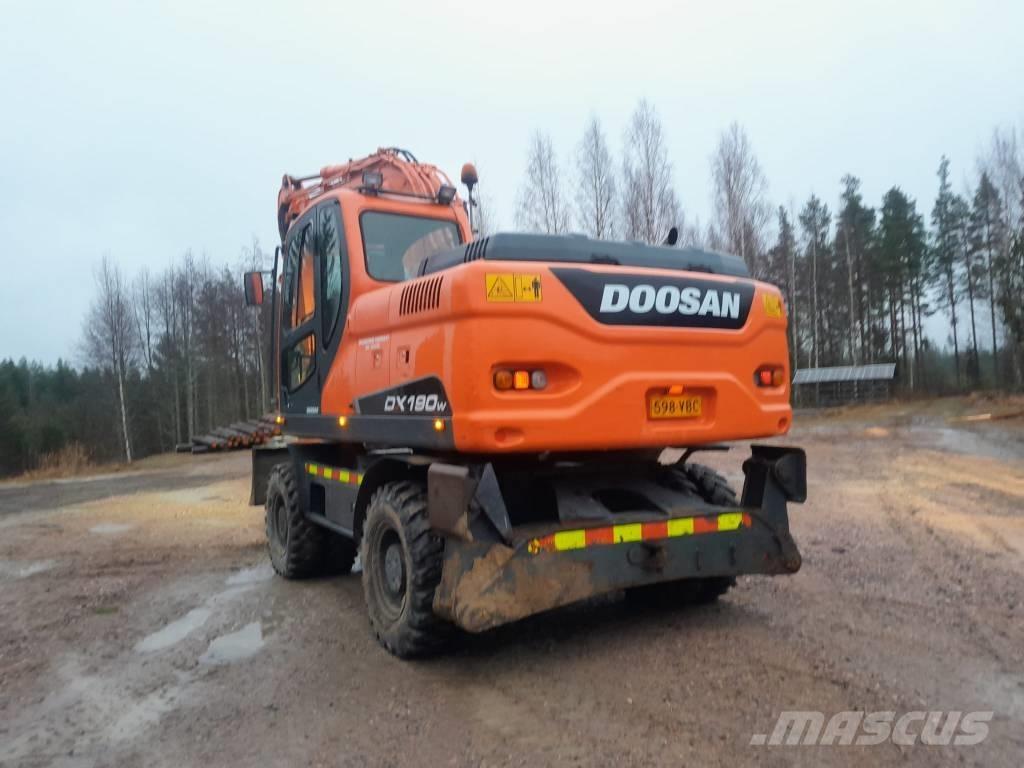 Doosan DX 190 W Pyöräkaivukoneet
