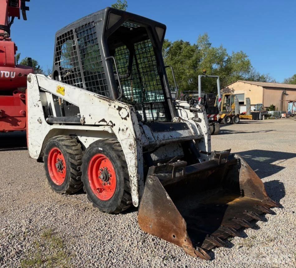 Bobcat S 100 Liukuohjatut kuormaajat