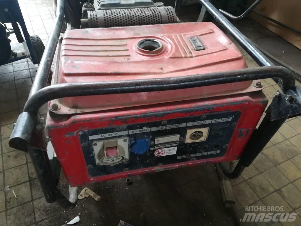 Honda ECT 10 Bensiinigeneraattorit