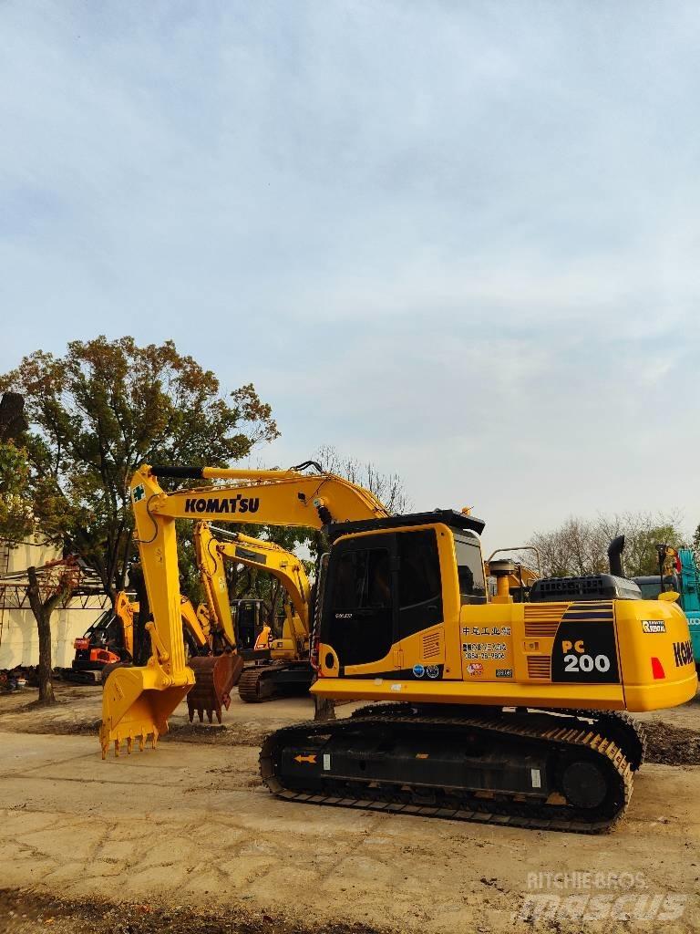 Komatsu PC200 Telakaivukoneet