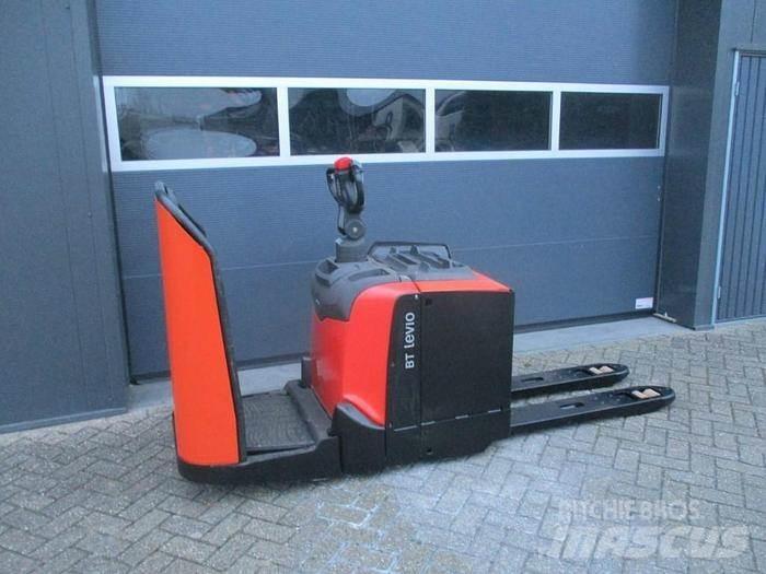 Toyota LPE 250 Lavansiirtotrukit ajotasolla