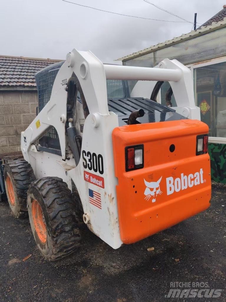 Bobcat S 300 Liukuohjatut kuormaajat
