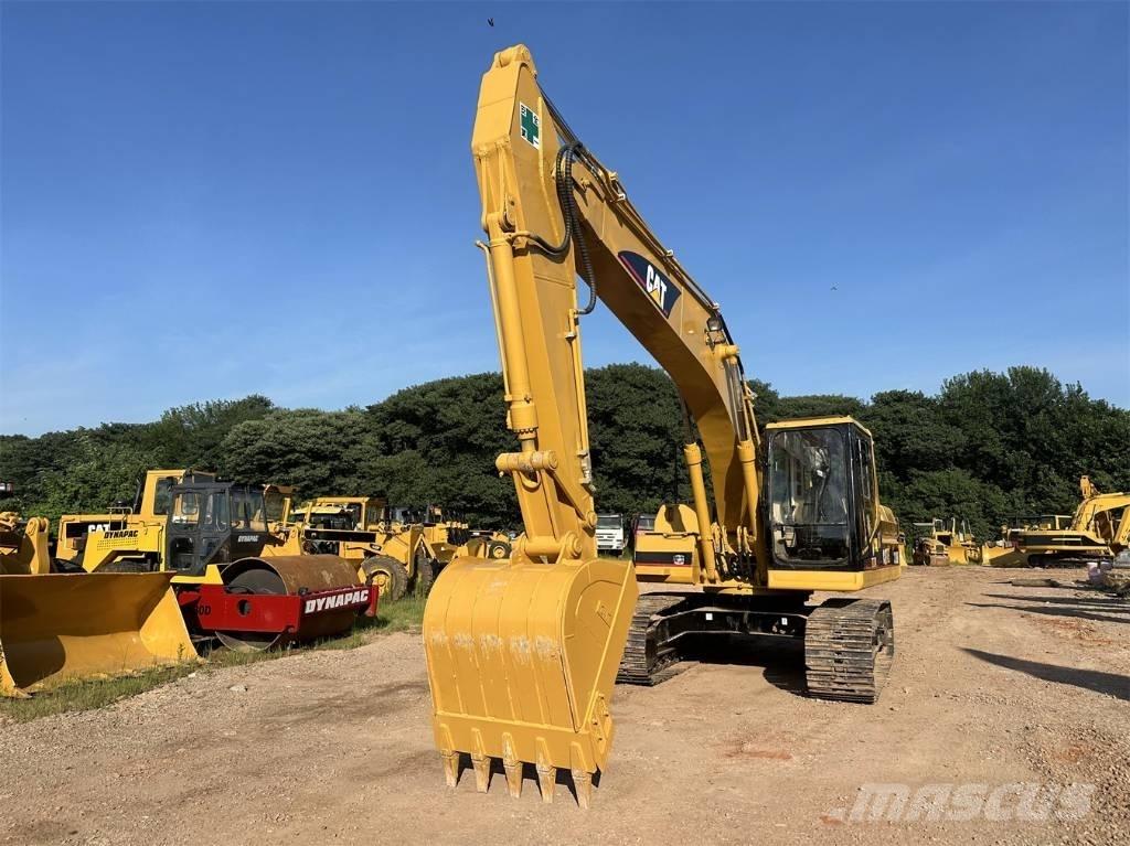 CAT 320B Telakaivukoneet