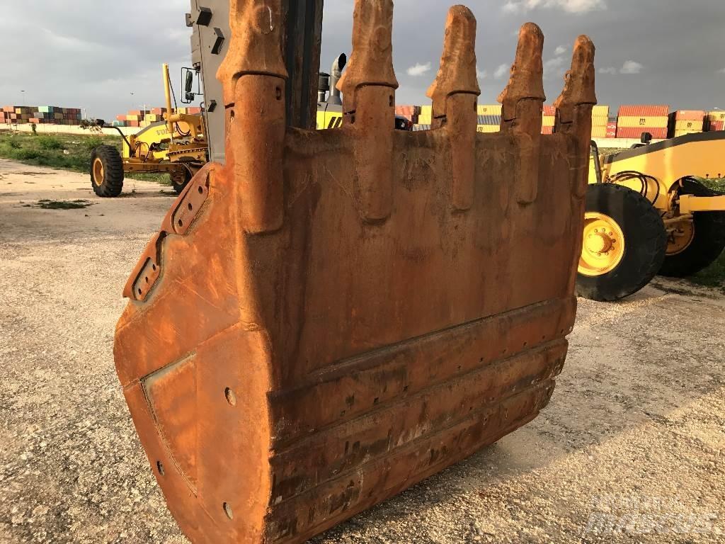 Volvo EC 460 B LC Telakaivukoneet