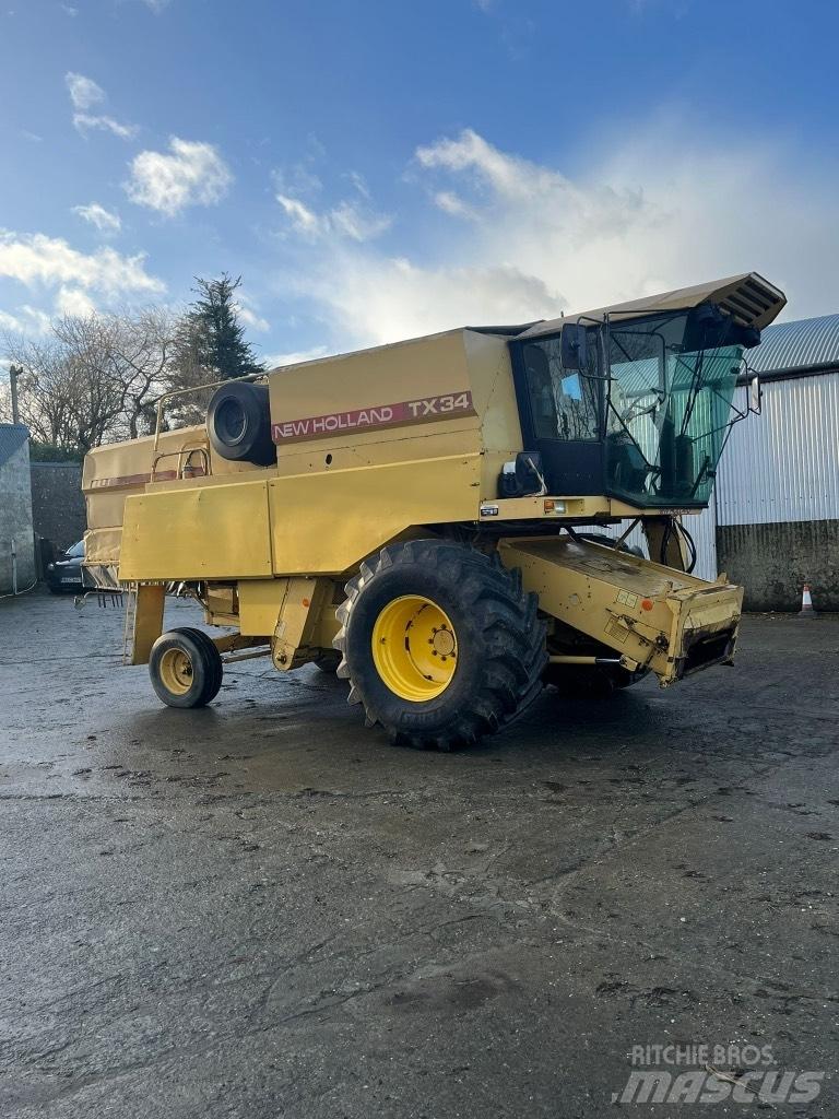 New Holland Tx34 Leikkuupuimurit