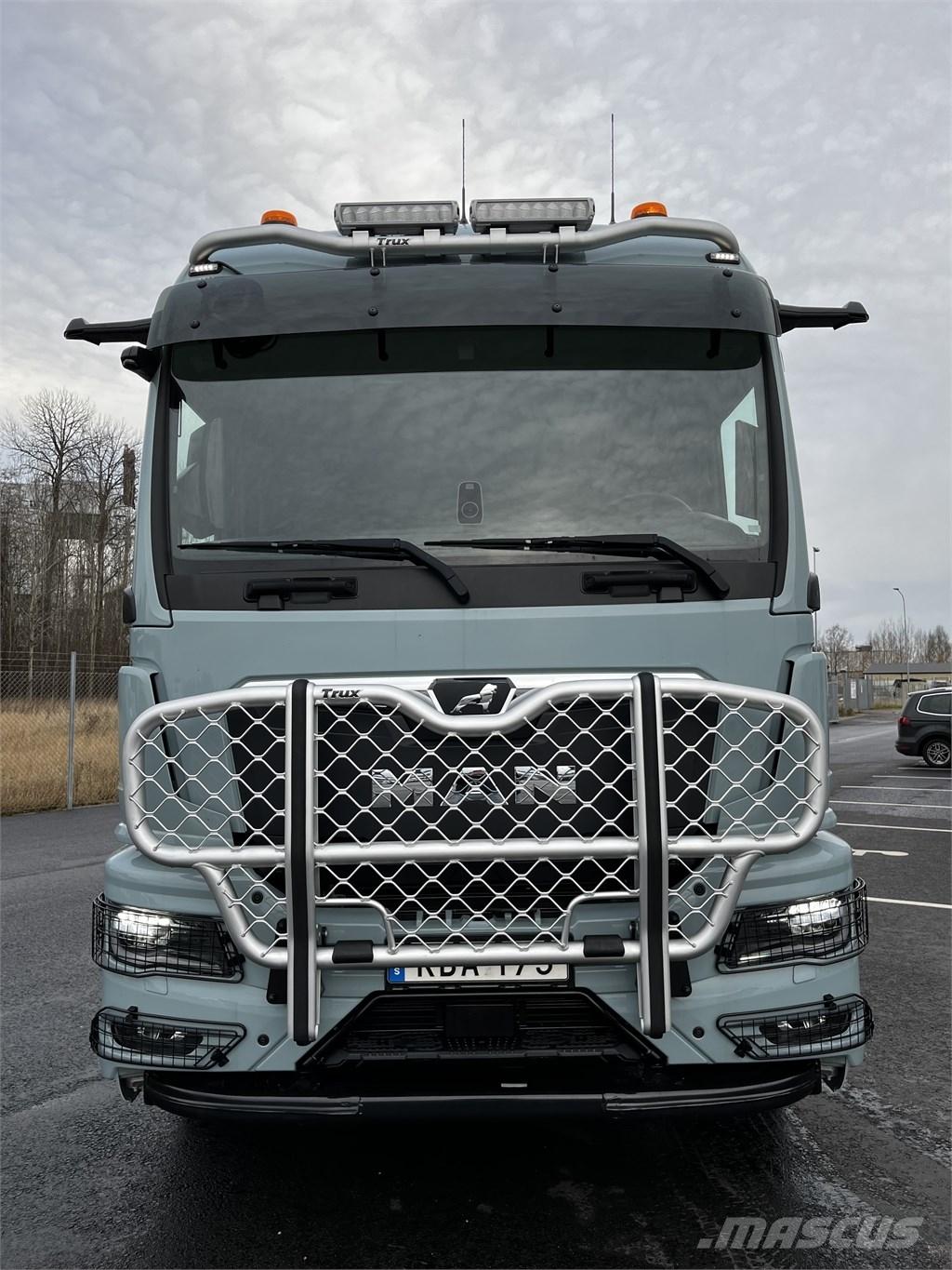 MAN TGS 33.520 6x4H Vetopöytäautot