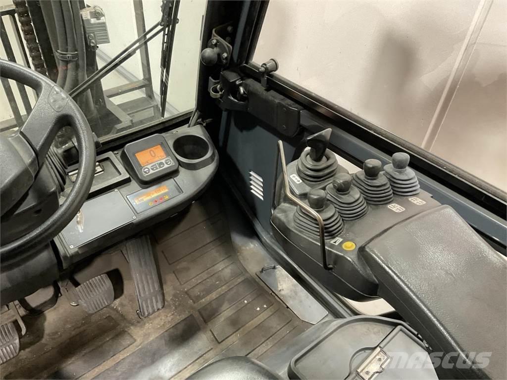 Toyota 40-8FD40N Dieseltrukit