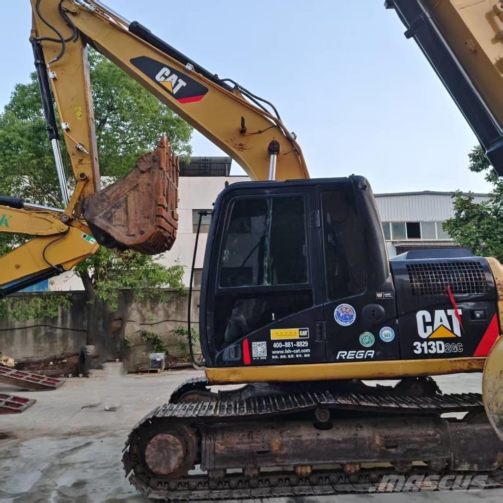 CAT 313D2GC Midikaivukoneet 7t - 12t
